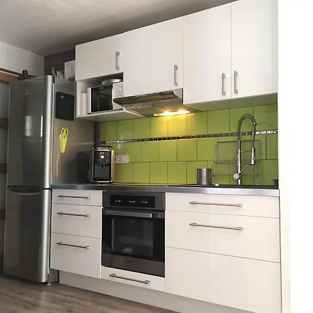 1 Chambre, 1 P'tit Dej', 1 Sourire מונפלייה