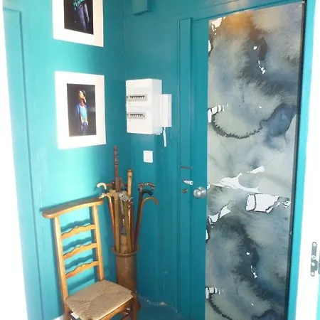 1 Chambre, 1 P'tit Dej', 1 Sourire Отель типа 