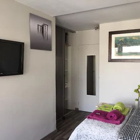 1 Chambre, 1 P'tit Dej', 1 Sourire 4*