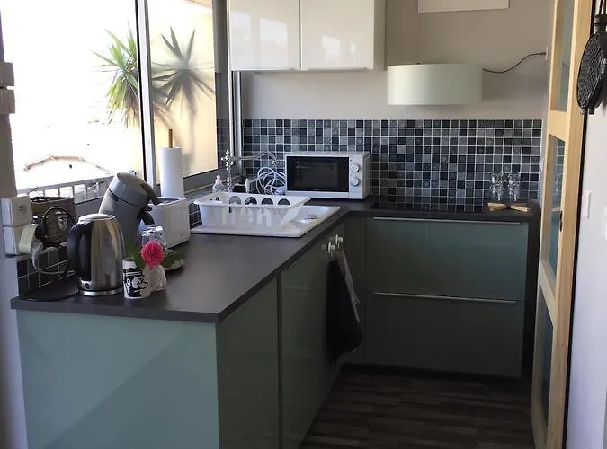 1 Chambre, 1 P'tit Dej', 1 Sourire 4*